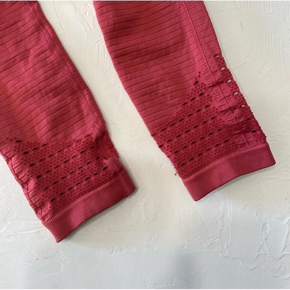 Gymshark Energy Seamless Ankle Crop Leggings - Picture 4 of 11